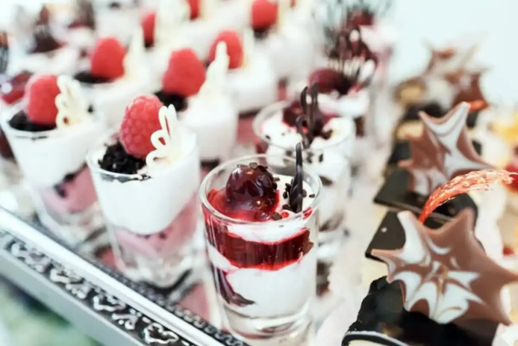mini dessert cups